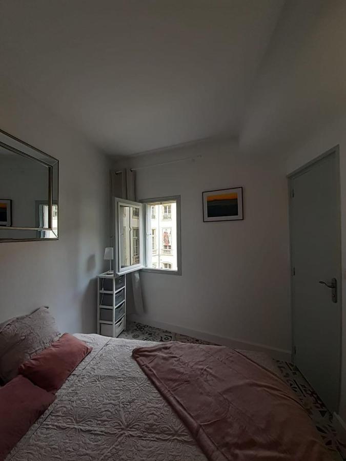 Studio De L'Horloge - Studio De Charme, Hyper Centre Maison Jean Vilar 亞維農 外观 照片